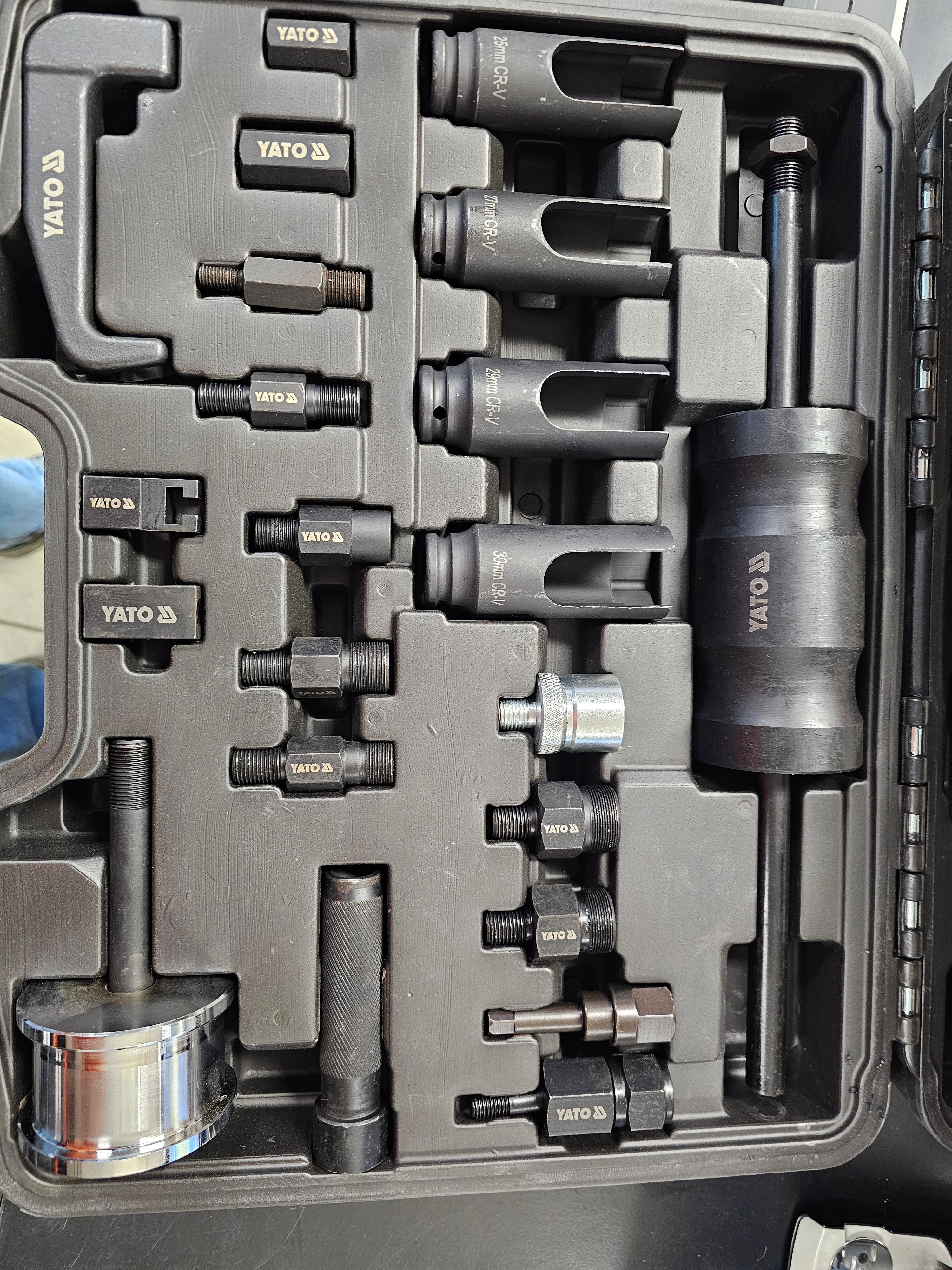 53_Universal Dyseavtrekker koffert